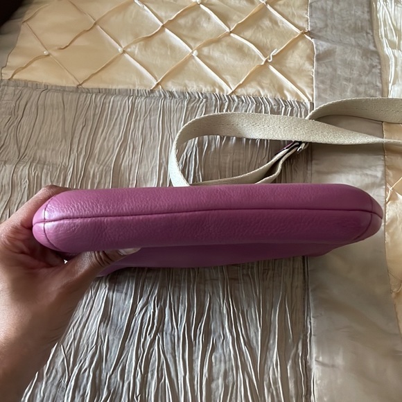 Coach leather crossbody - Picture 3 of 12